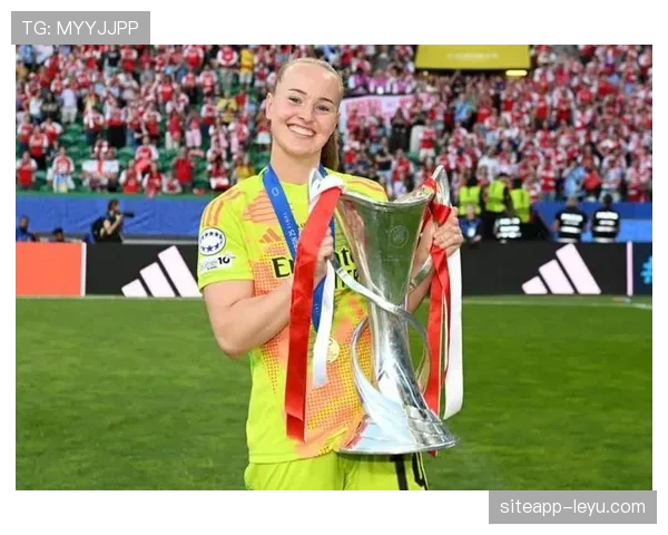 女足欧冠新赛季冠军争夺白热化：豪强云集，谁将问鼎桂冠？