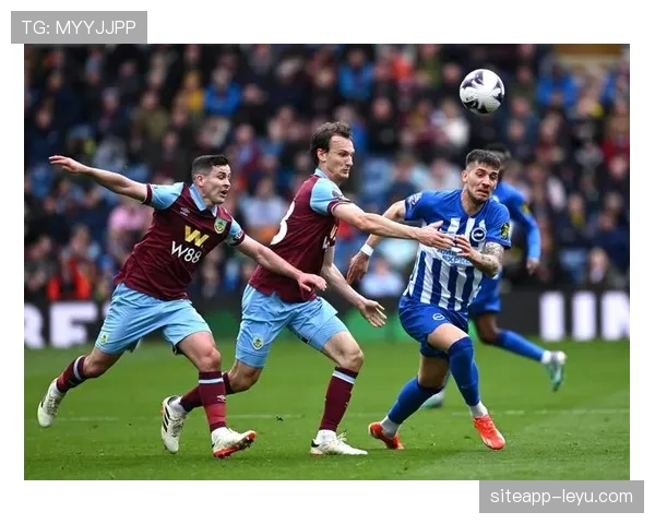 维罗纳锋线火力全开,状态回暖助力球队逆转近期表现